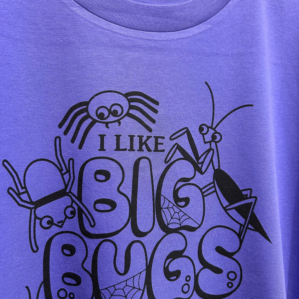 I Like Big Bugs -  Unisex T-shirt