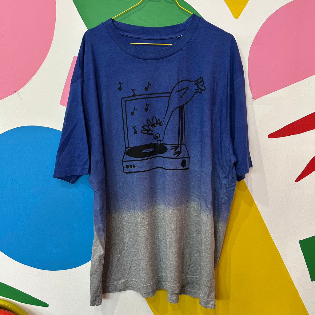 Size XXL - RECORD PLAYER DIP DYE TEE