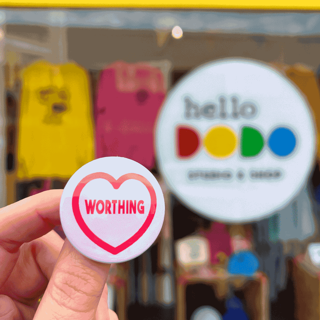 Worthing Love Heart Badge